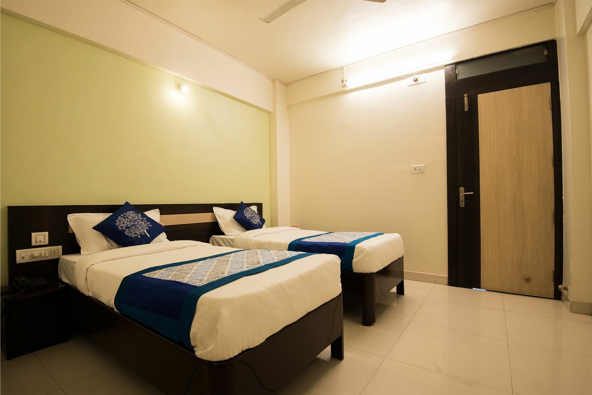 Oyo 10234 Pancham 3* Pune